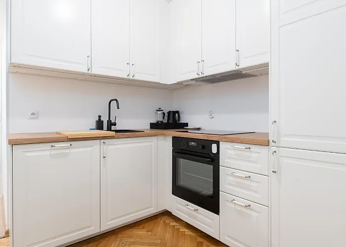 Rentplanet - Chmielna Apartmán *